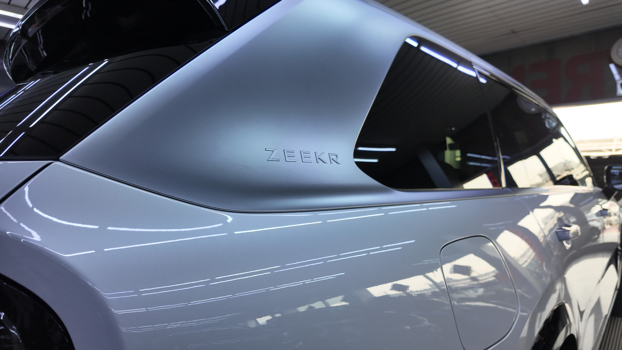 Zeekr 9X ultra 2025 white - Optimus